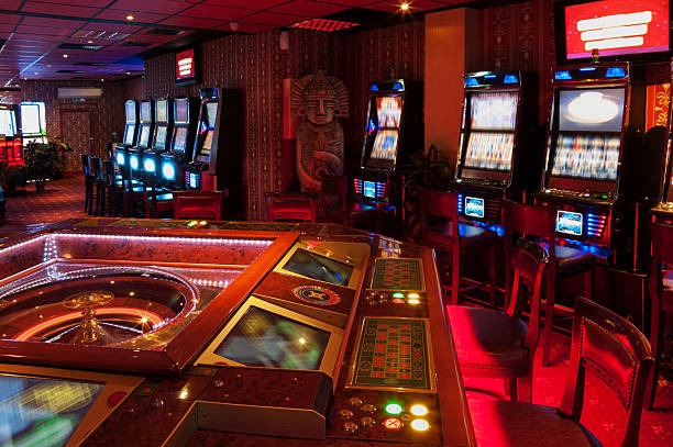 Gates of Olympus slot game interface showing cascading reels and bonus symbols